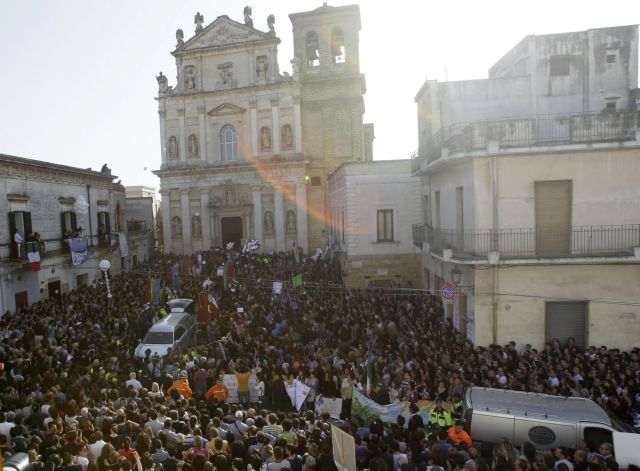 Συνελήφθη 68χρονος, ύποπτος για την επίθεση στο σχολείο του Μπρίντιζι
